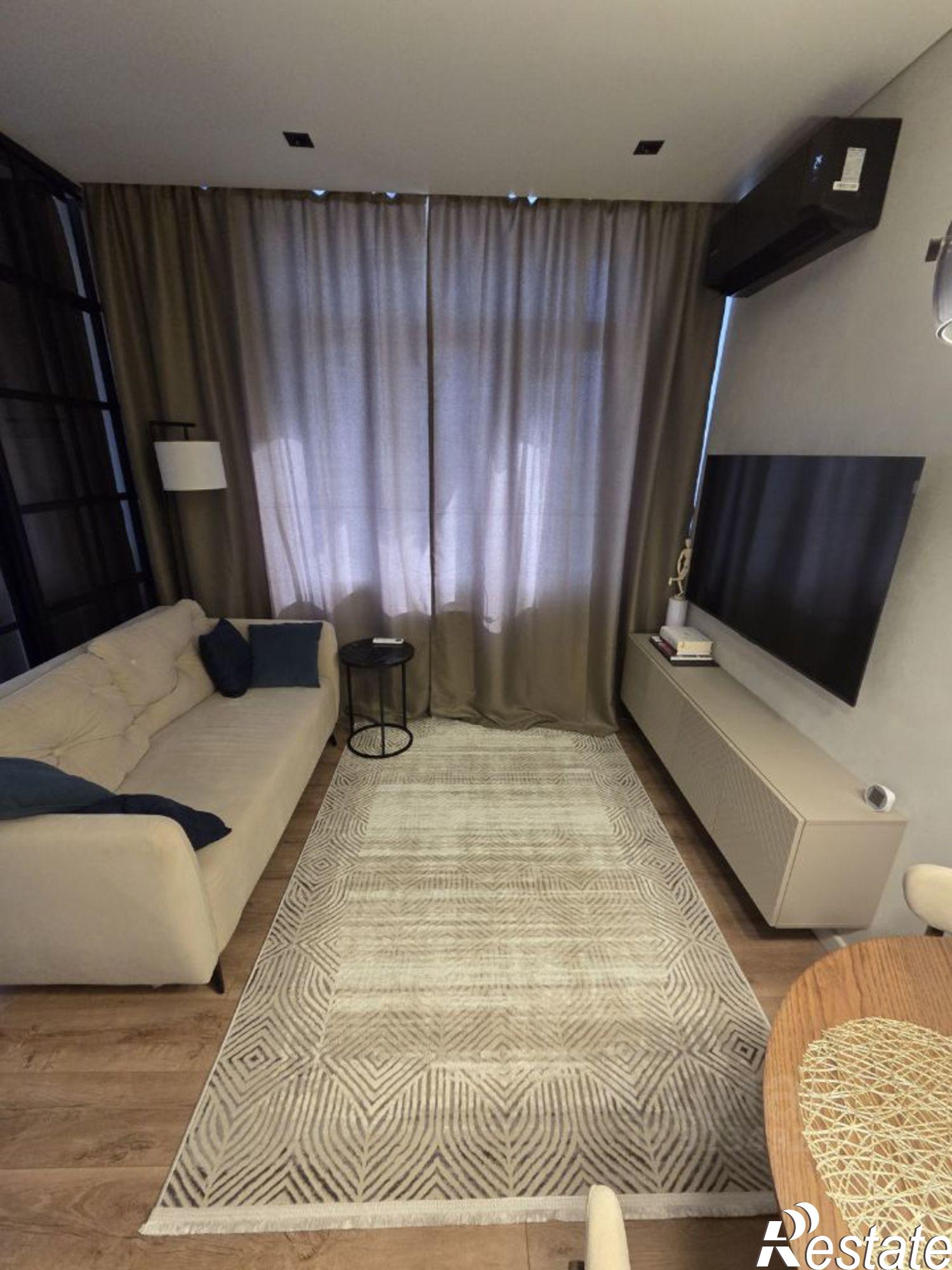 Купить квартиру за 8 700 000 рублей на Ростов-на-Дону, проспект Сиверса, 26