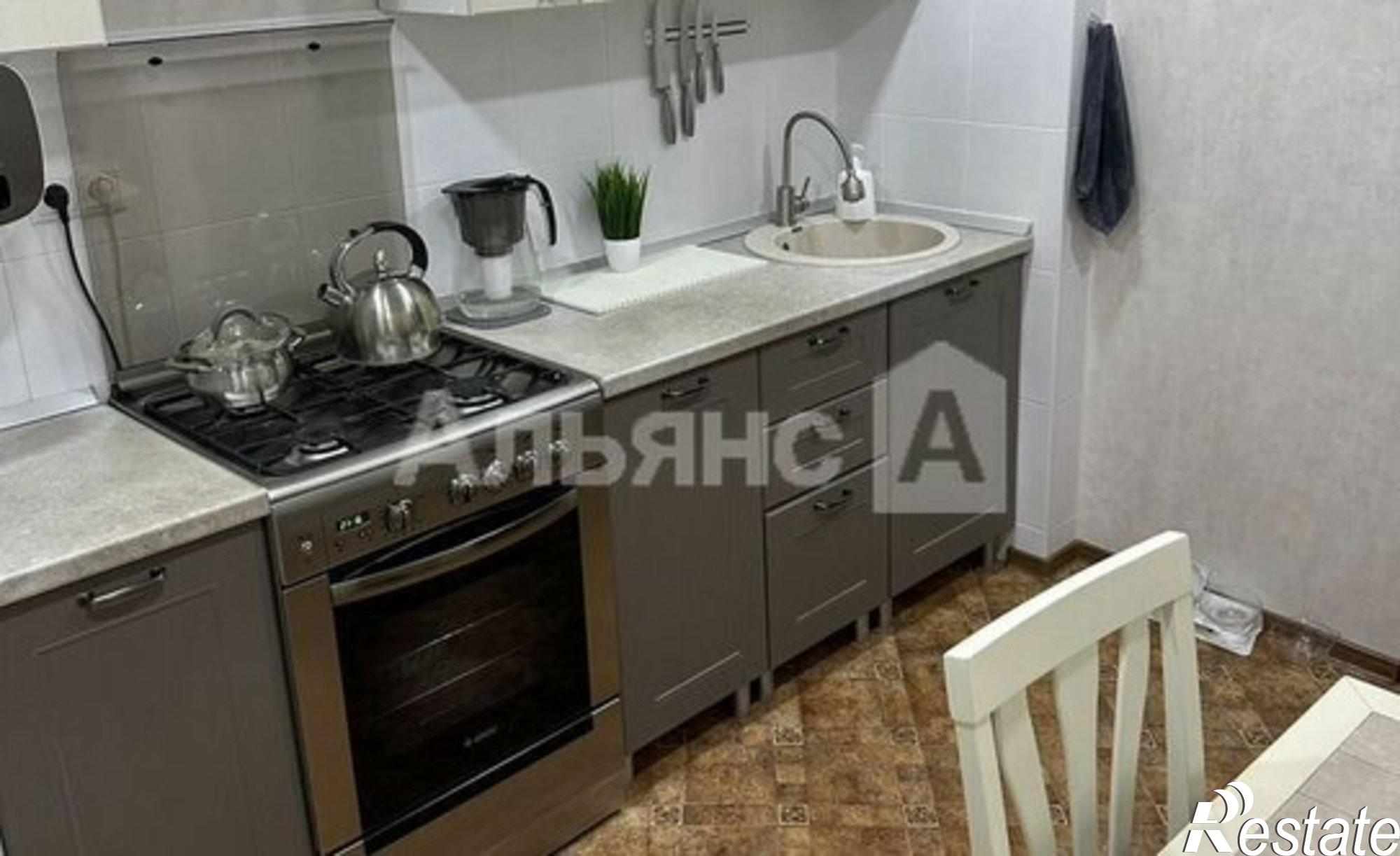 Купить квартиру за 4 800 000 рублей на проспект Строителей (дублёр), 8В