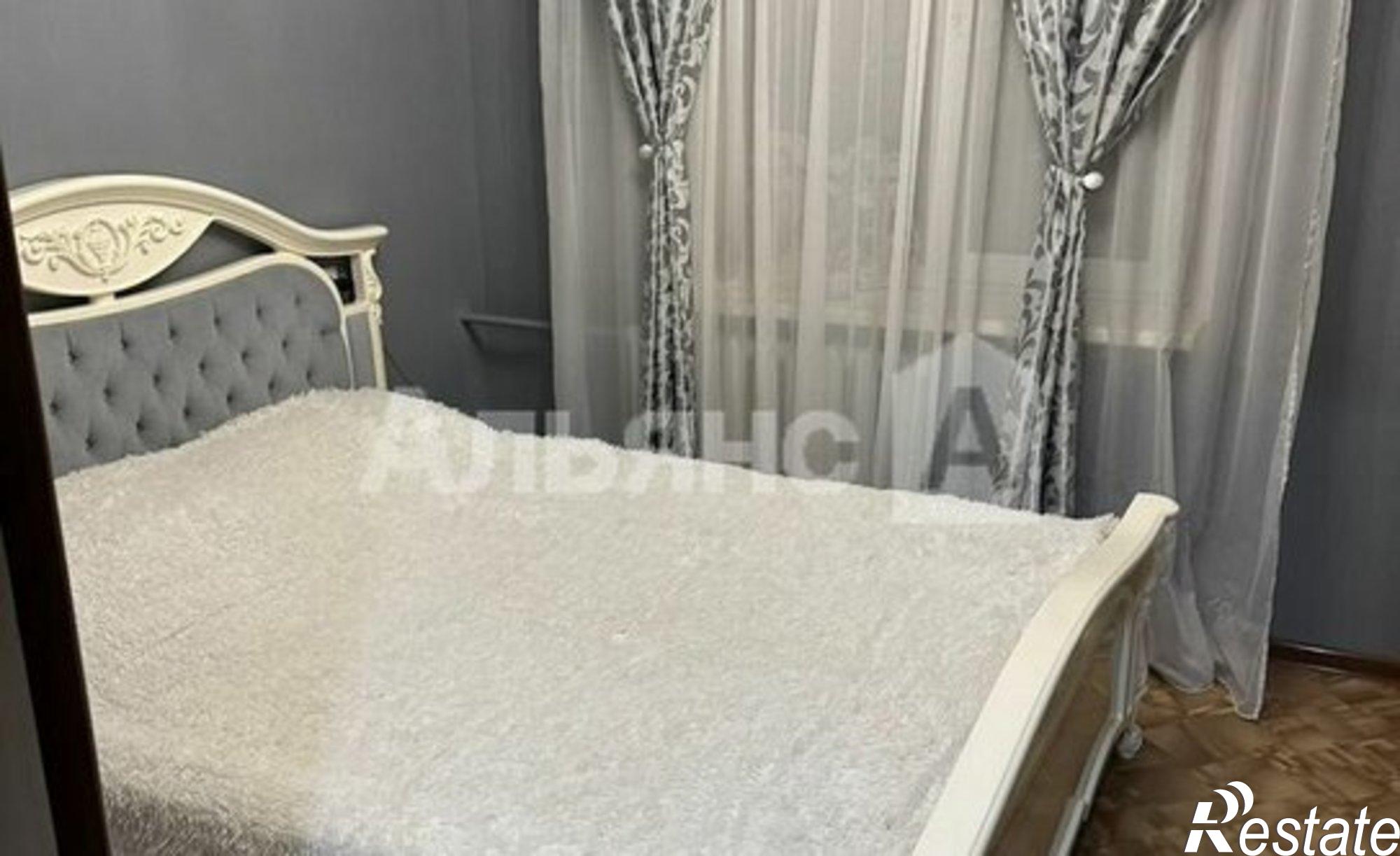 Купить квартиру за 4 800 000 рублей на проспект Строителей (дублёр), 8В