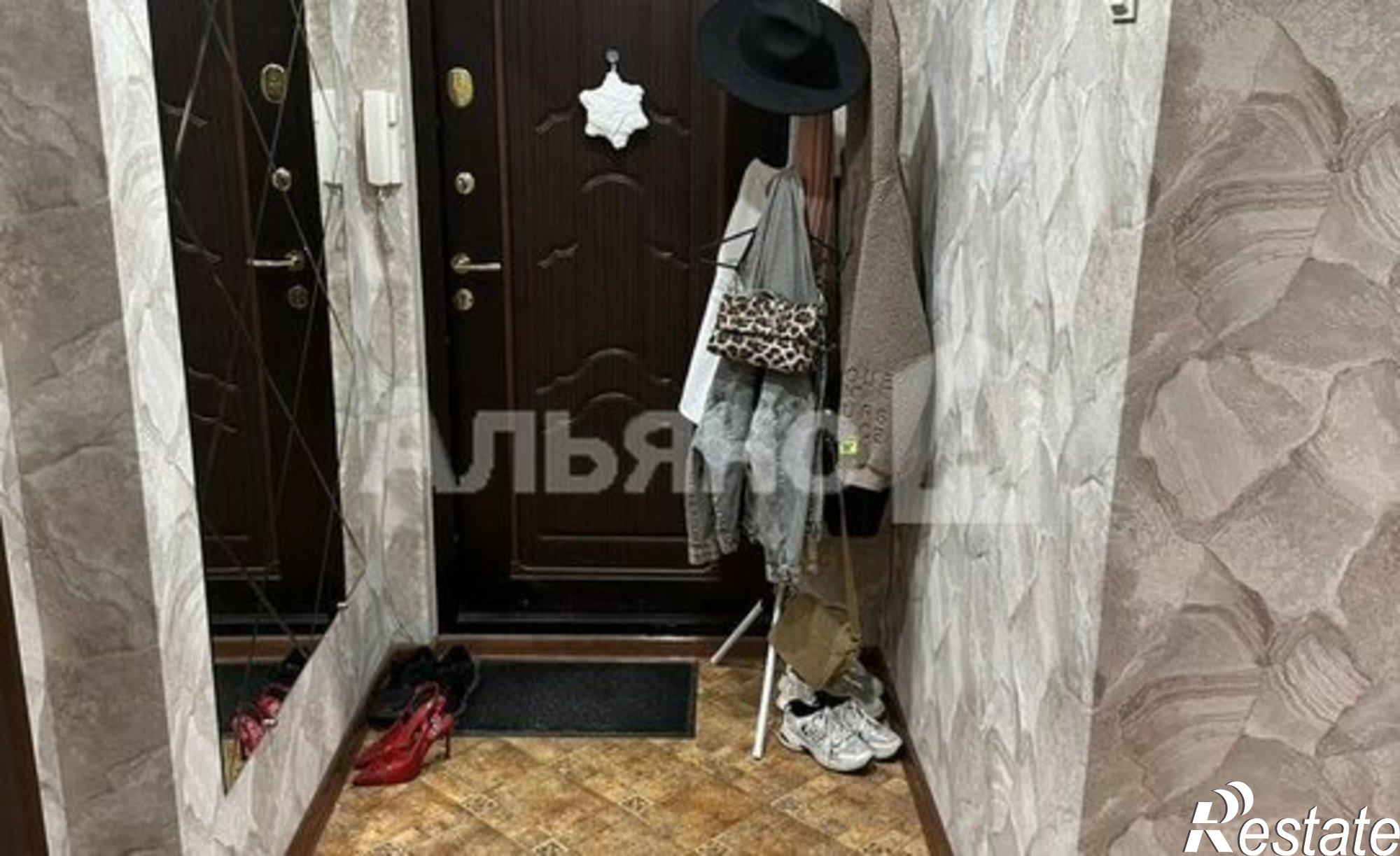 Купить квартиру за 4 800 000 рублей на проспект Строителей (дублёр), 8В