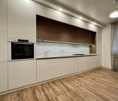 3-комн, 102кв м, этаж 8/10 улица Матросова, 35