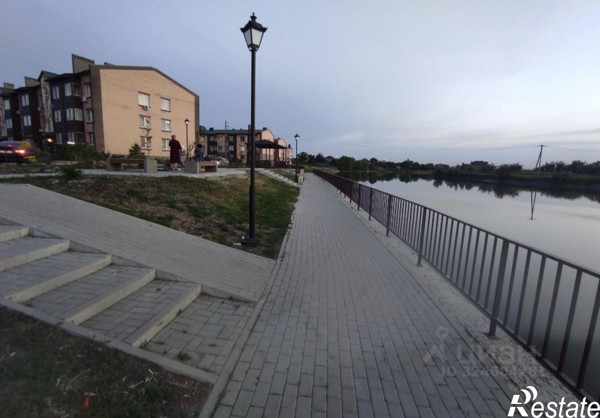 Купить квартиру за 6 500 000 рублей на Батайск