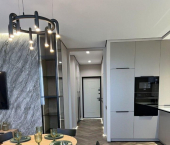 2-комн, 57кв м, этаж 12/25 проспект Стачки, 170