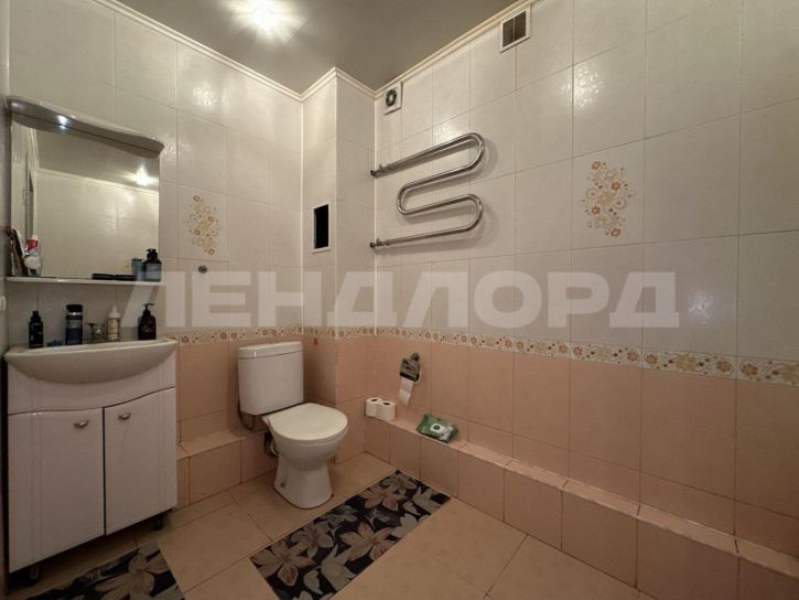 2-комн квартира улица Кирова, 9Б