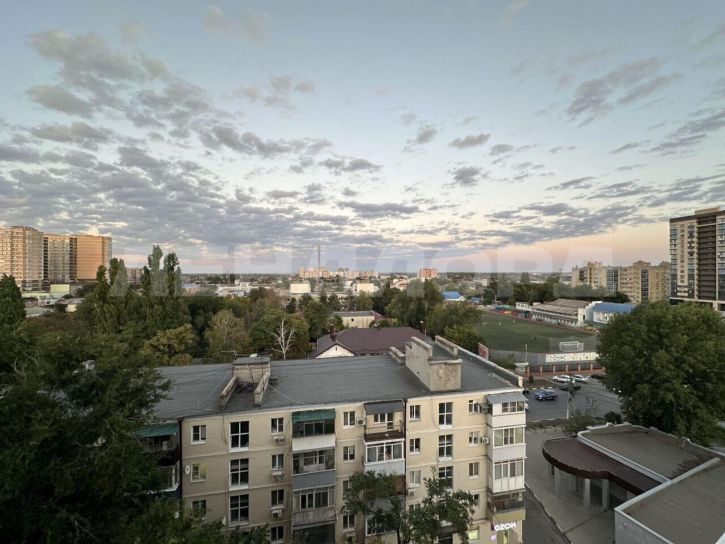 2-комн квартира улица Кирова, 9Б