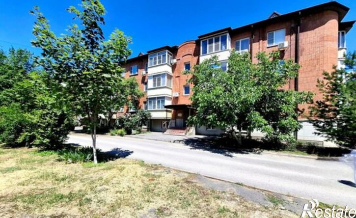 2-комн квартира улица Маршала Кошевого, 27А,  д. 27А
