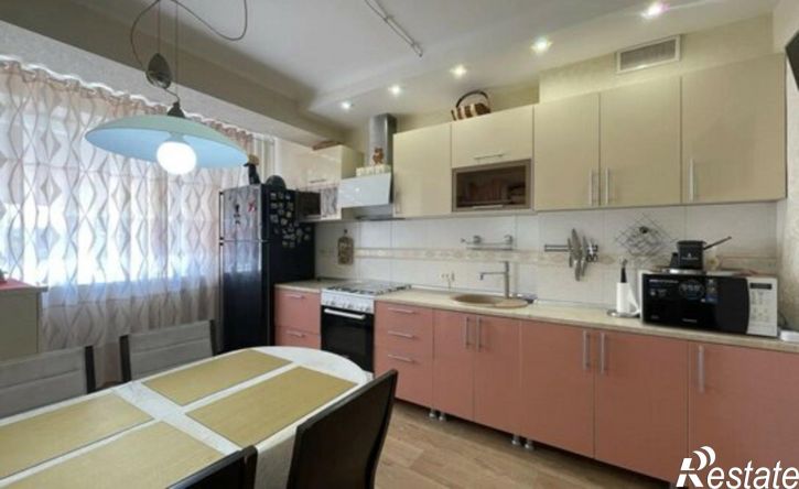 2-комн квартира улица Маршала Кошевого, 27А,  д. 27А
