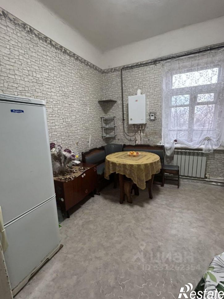 3-комн квартира ул Коммунистическая, 130,  д. 130