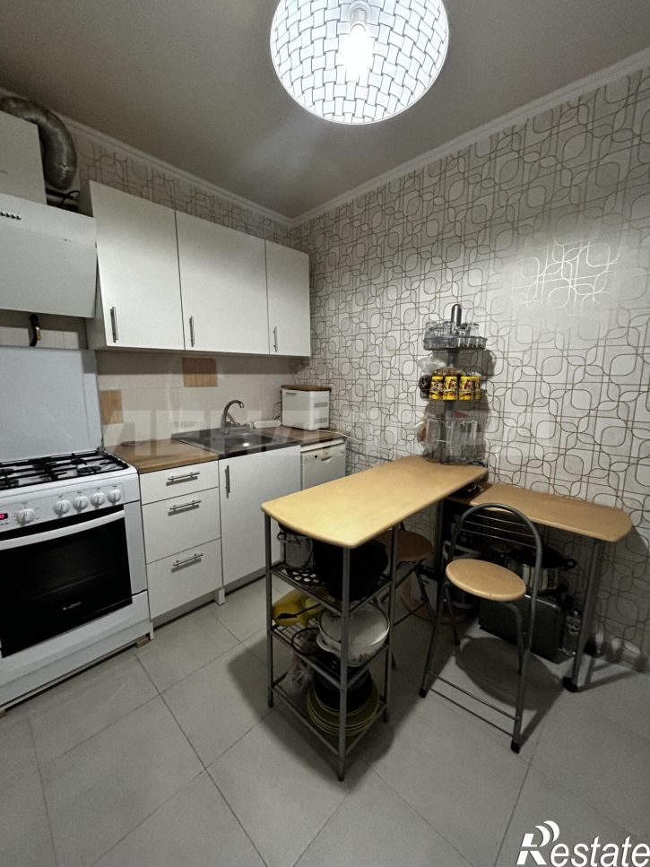 4-комн квартира улица Герцена, 37