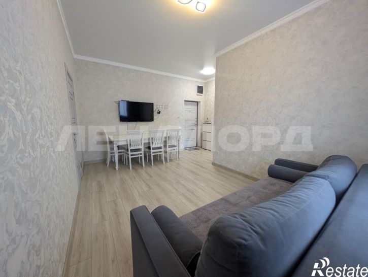 2-комн квартира проспект Победы, 3к1