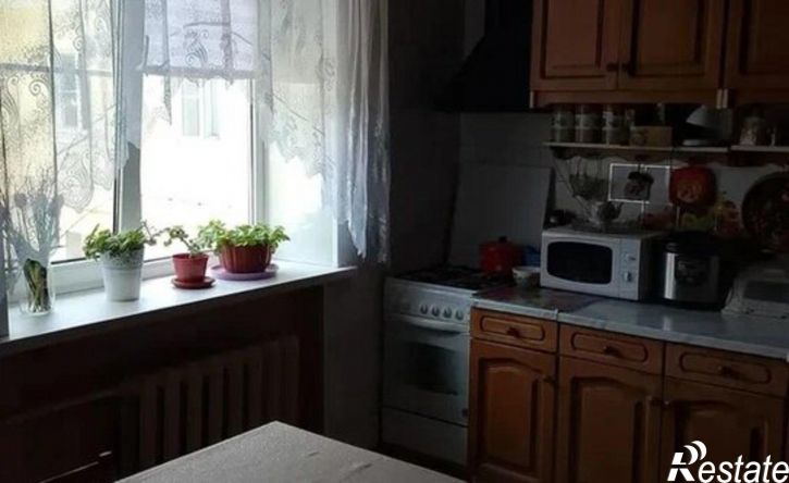 3-комн квартира ул Щаденко, 63,  д. 63