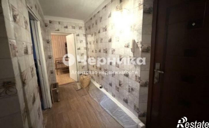 4-комн квартира Каменск-Шахтинский, Парковая улица, 18