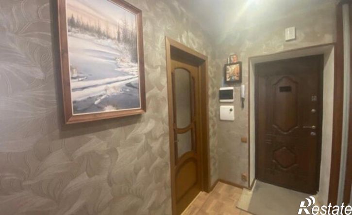 2-комн квартира Каменск-Шахтинский, микрорайон 60 лет Октября, 4