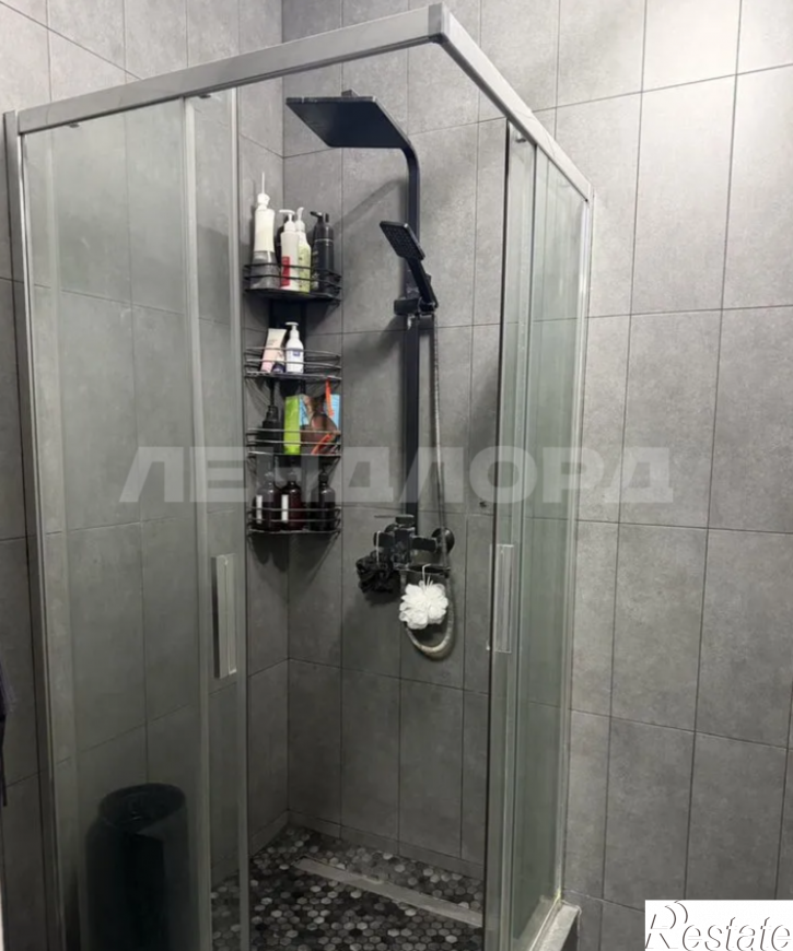 3-комн квартира улица Ушинского, 47
