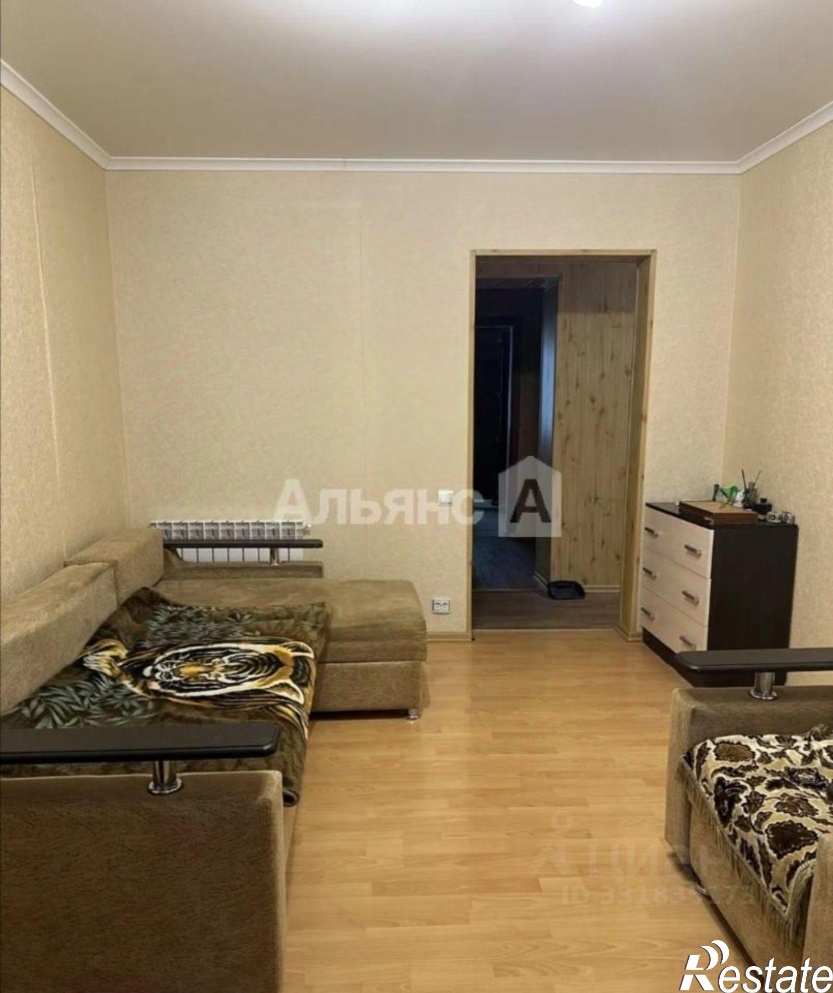 Купить квартиру за 1 800 000 рублей на Тацинский р-н, Жирнов, Крупской ул, 7