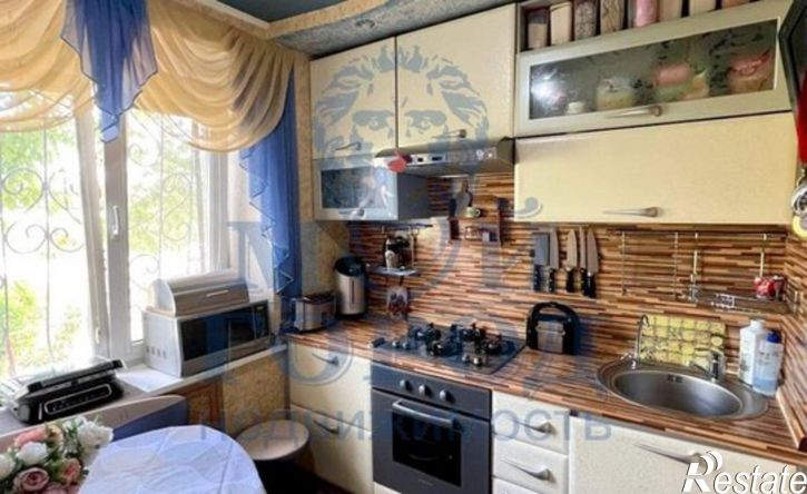 2-комн квартира ул Орджоникидзе, 126,  д. 126