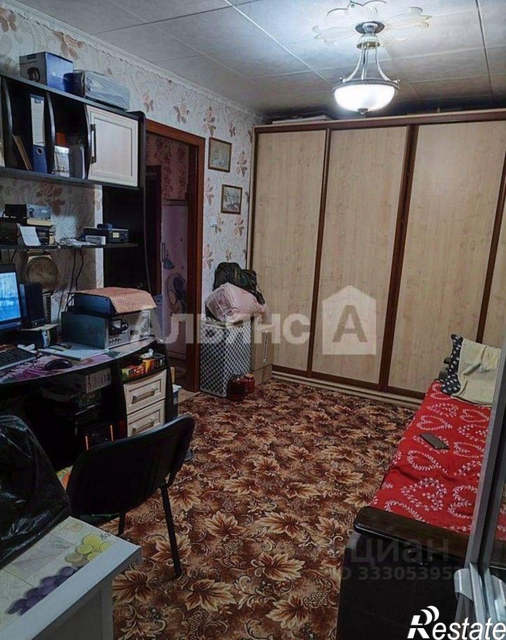 3-комн квартира Донецк, 16-й кв-л, 7