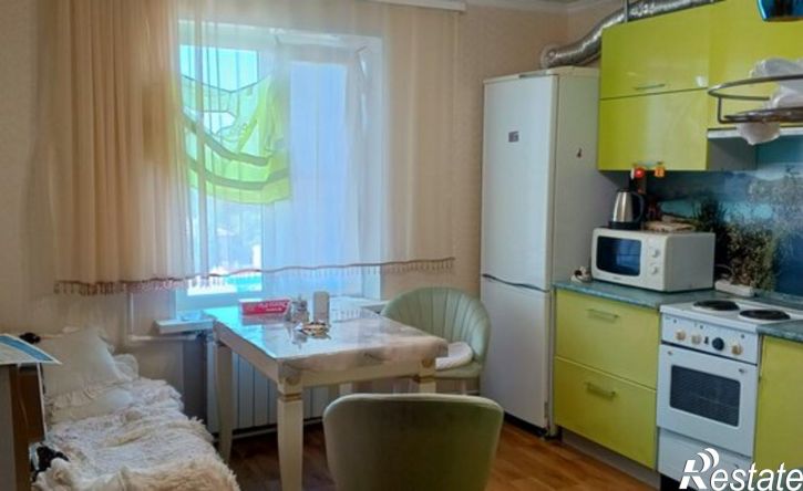 2-комн квартира Новошахтинск, Харьковская улица, 28