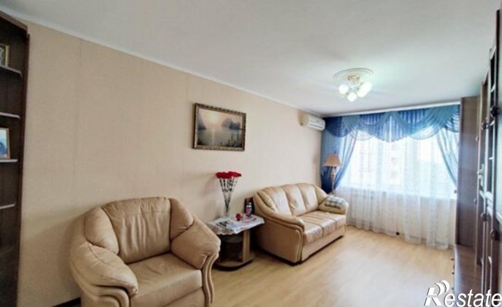 3-комн квартира Каменск-Шахтинский, Астаховский переулок, 84А