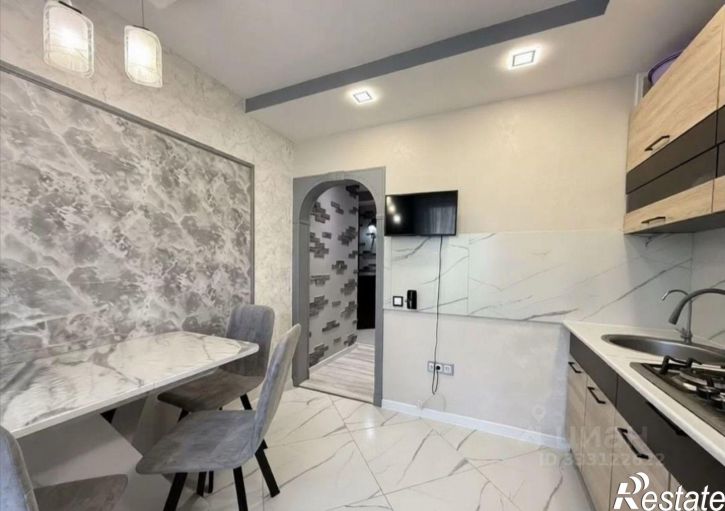 2-комн квартира Аксай, Садовая улица, 22к1