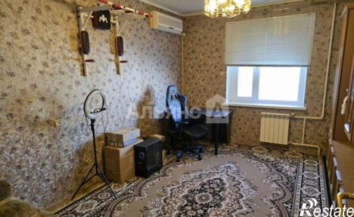 3-комн квартира Волгодонск, улица Гагарина, 9