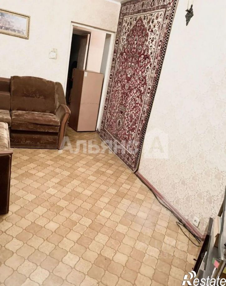 3-комн квартира Волгодонск, Курчатова пр-кт, 49