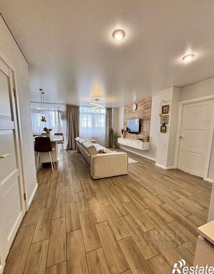 3-комн квартира Ростов-на-Дону, улица Оганова, 20с4
