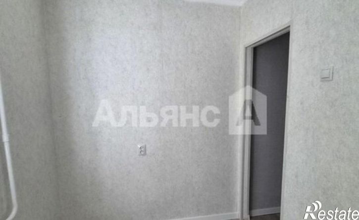 3-комн квартира Шахты, переулок Татаркина, 22