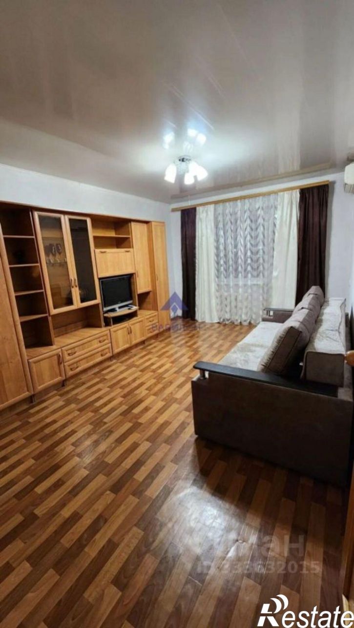 1-комн квартира улица Максима Горького, 100,  д. 100