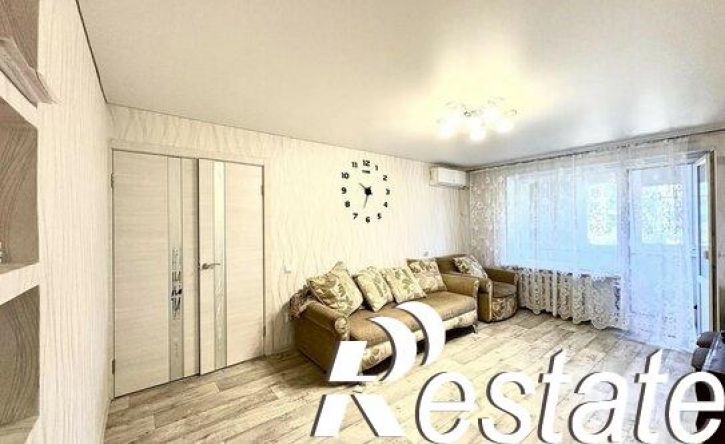 3-комн квартира улица Калинина, 28,  д. 28