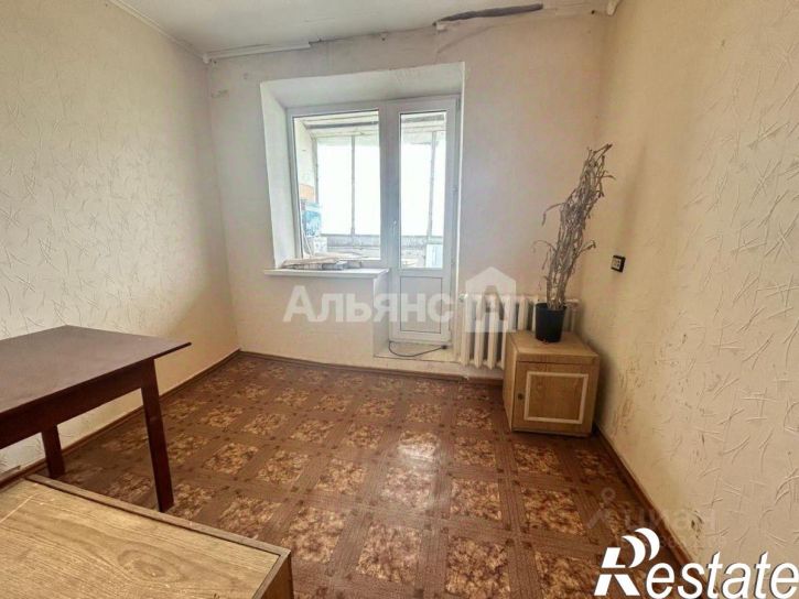 6-комн квартира улица Машиностроителей, 13В,  д. 13В