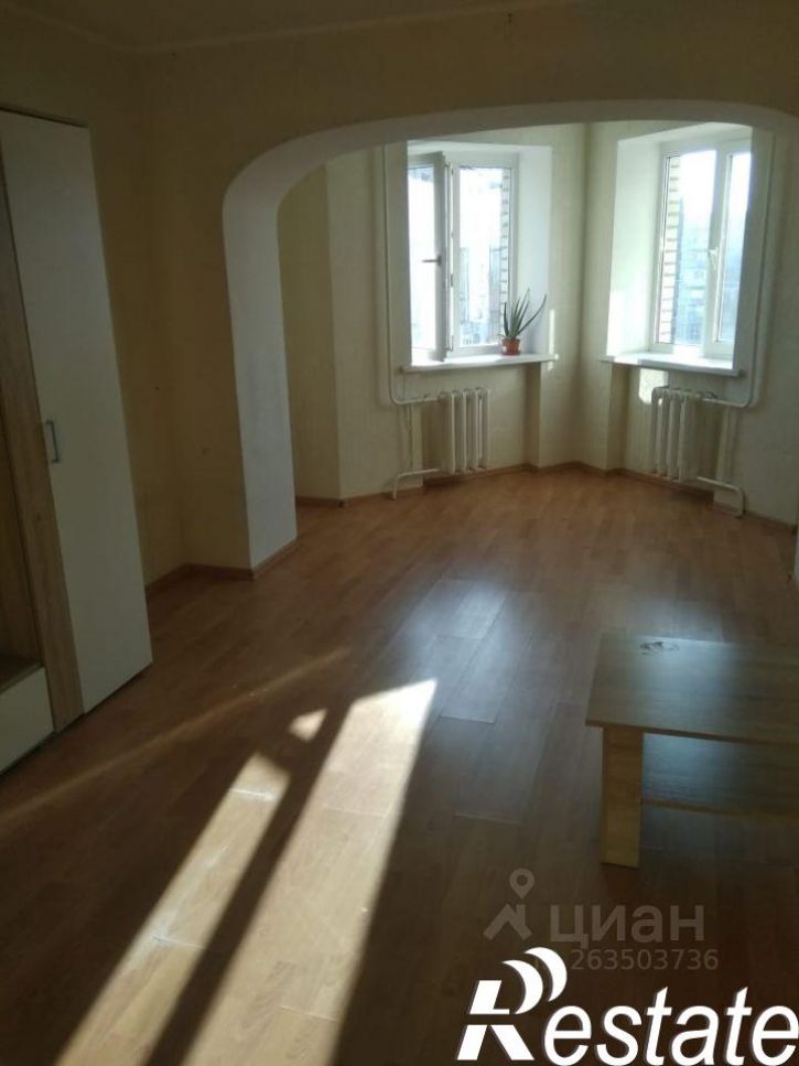 2-комн квартира улица Северный Массив, 1,  д. 1