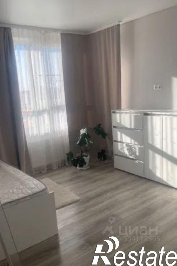 3-комн квартира улица Ушинского, 41 к1,  д. 41 к1