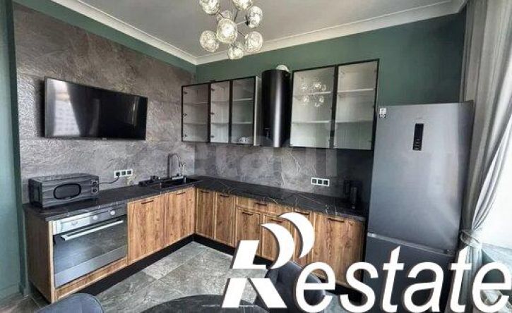 2-комн квартира улица Платова, 72В,  д. 72В