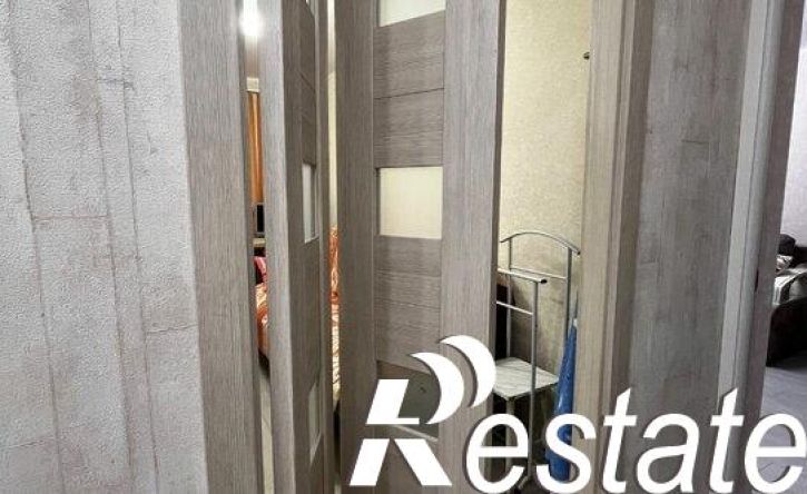 3-комн квартира улица Розы Люксембург, 52/1,  д. 52/1